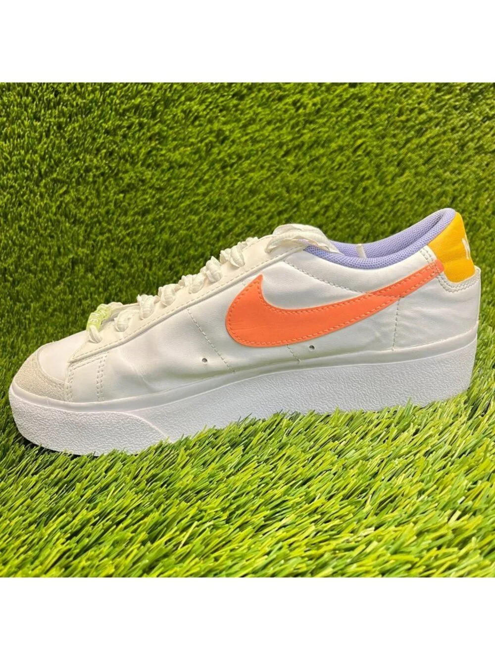 Nike Blazer Low Platform Womens Size 8.5 White Orange Athletic Shoes Sneakers